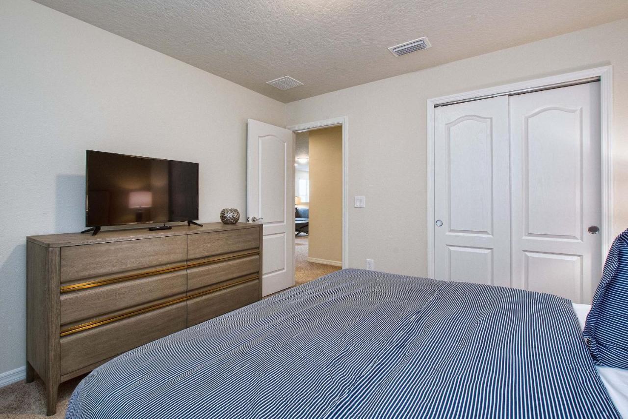 1800 Luxury Windsor Near Oversize Pool Kissimmee